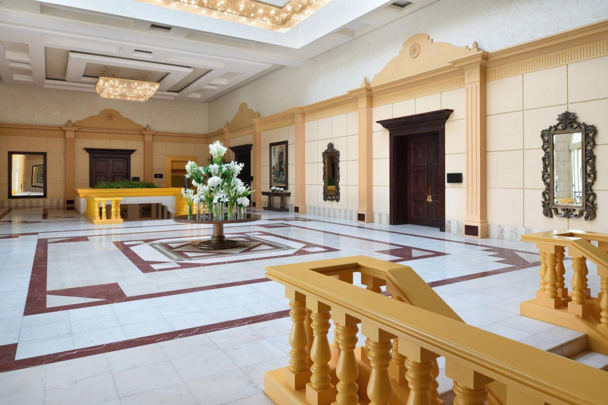 Riyadh Marriott Hotel Buitenkant foto