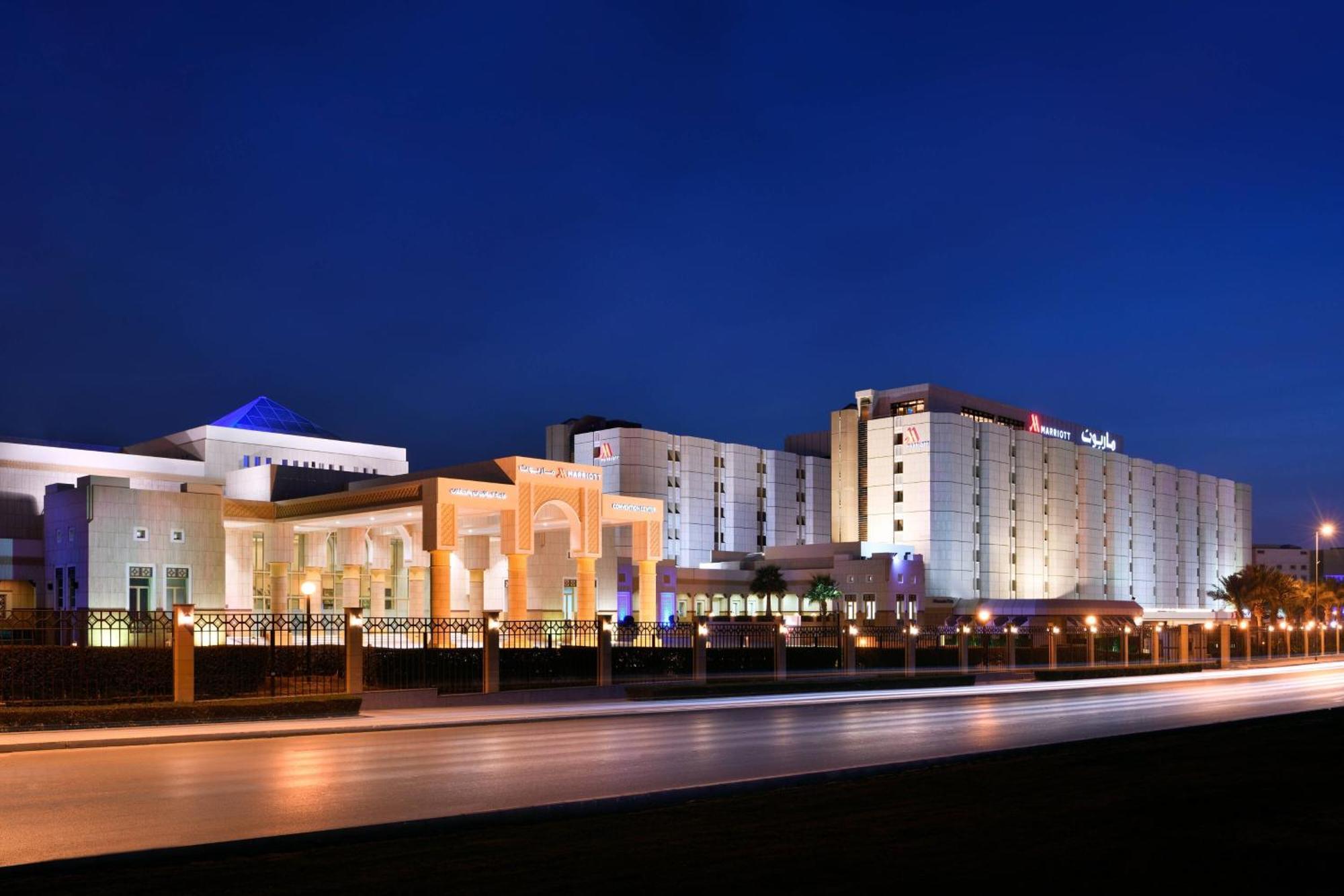 Riyadh Marriott Hotel Buitenkant foto
